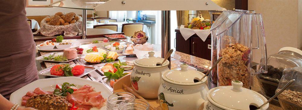 Landhotel Sauerlaender Hof 埃斯洛黑 外观 照片